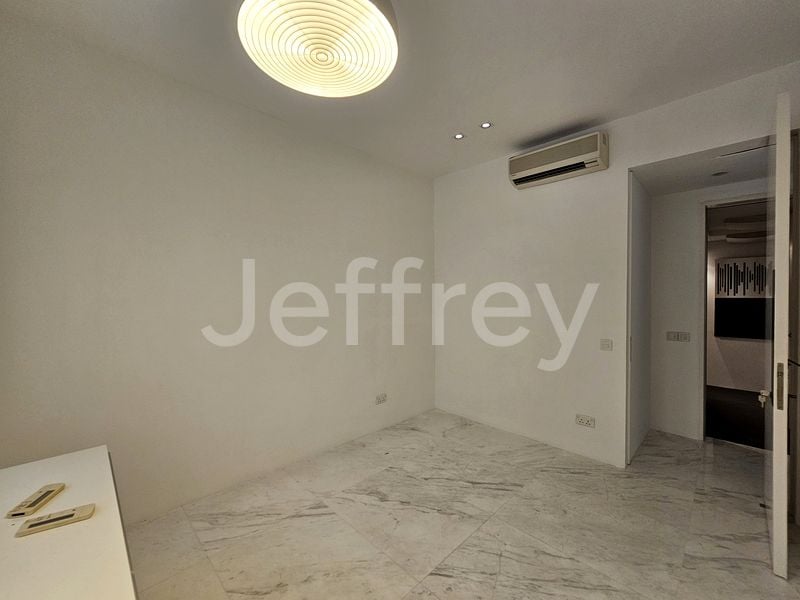 4+1 Bed Condo for Rent in  Beverly Hill - Image 16