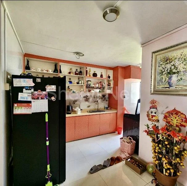 Maisonette HDB for Sale in  407 Jurong West Street 42 - Image 3