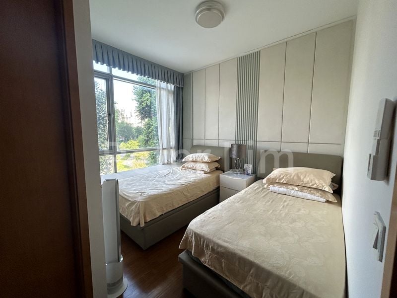 4 Bed Apartment (Condo) for Sale in  M21 - Image 29