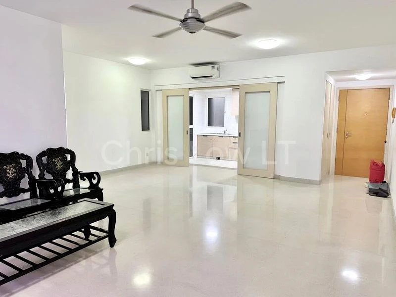 3 Bed Condo for Rent in  Nuovo - Image 2