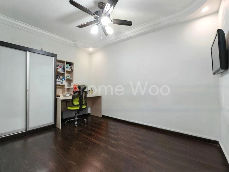 Premium HDB for Sale in  299A Compassvale Street - Image 2