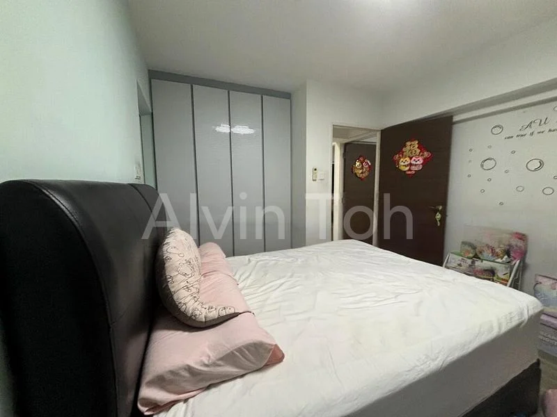4 Room (4A) HDB for Sale in  507B Wellington Circle - Image 3