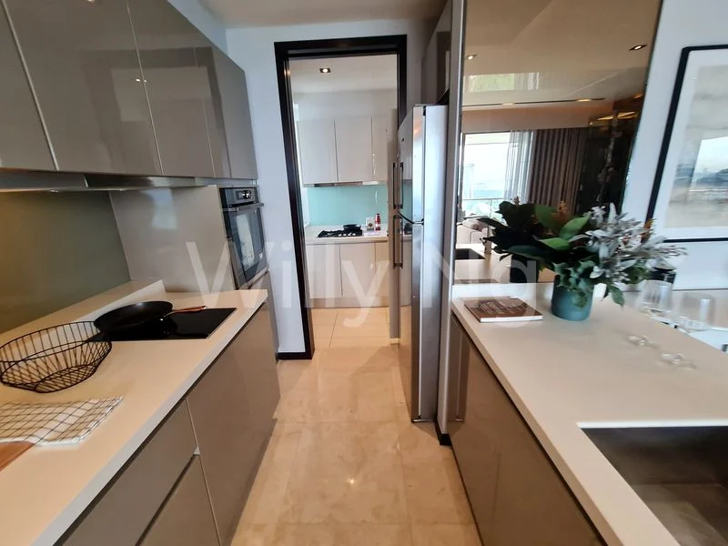 4+1 Bed Condo for Sale in  Concourse Skyline - Image 9