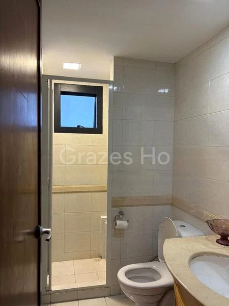 3 Bed Condo for Rent in  River Place - Image 13