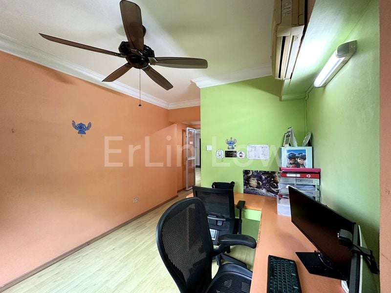 5 Room (5I) HDB for Sale in  304A Anchorvale Link - Image 9