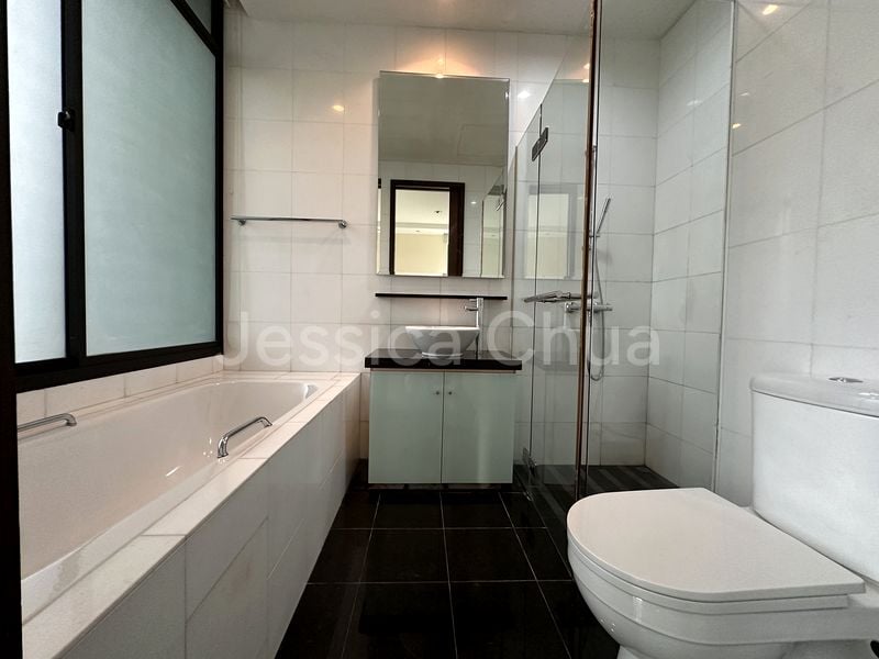 2+1 Bed Condo for Rent in  The Paterson - Image 9
