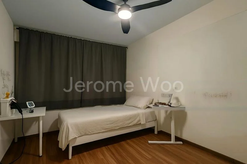 5 Room (5A) HDB for Sale in  164C Rivervale Crescent - Image 4