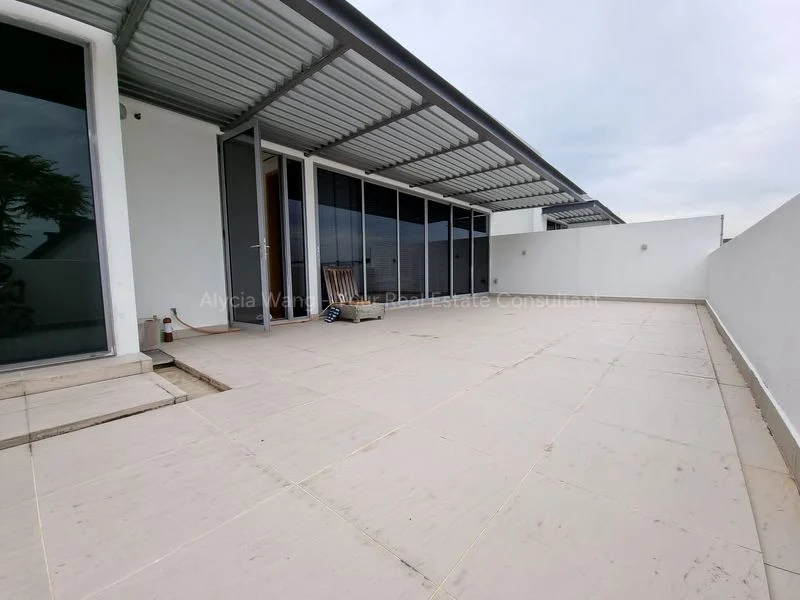 3 Bed Condo for Sale in  Elliot At The East Coast - Image 9
