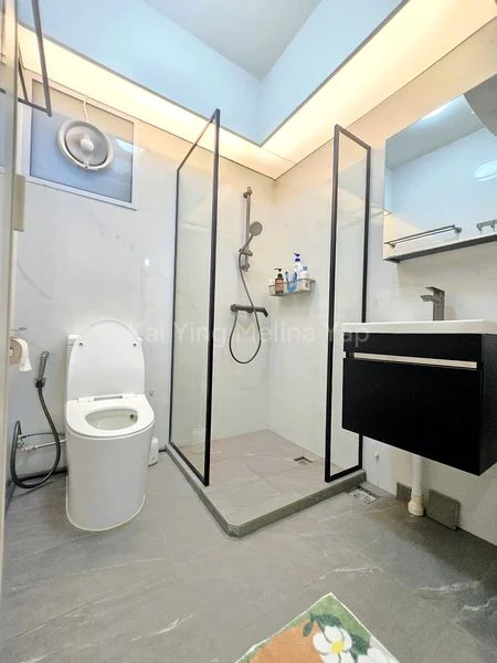 4 Room (4A) HDB for Sale in  208B Compassvale Lane - Image 15