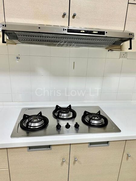 3 Bed Condo for Rent in  Nuovo - Image 7