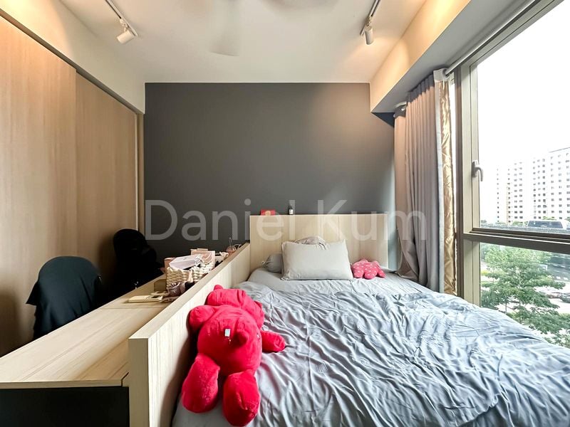 3 Bed Executive Condo for Sale in  The Vales - Image 7