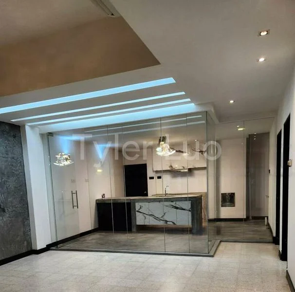 Room (Condo) for Rent in  Fook Hai Building - Image 8