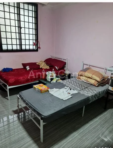 Common Room (HDB) for Rent in  605 Hougang Avenue 4 - Image 1