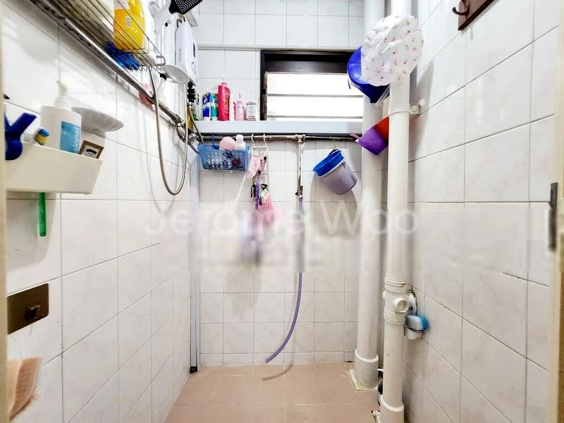 3 Room (3I) HDB for Sale in  174 Lorong 1 Toa Payoh - Image 8