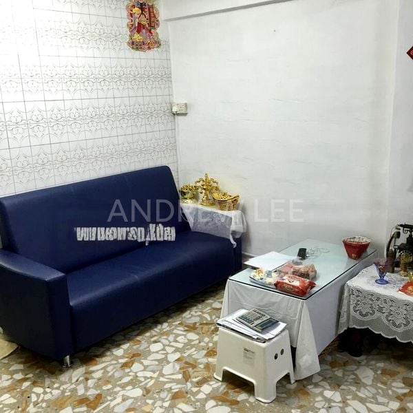 Common Room (HDB) for Rent in  12 Upper Boon Keng Road - Image 4