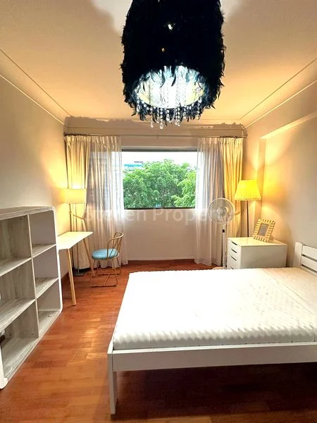 Common Room (HDB) for Rent in  505 Bedok North Avenue 3 - Image 1