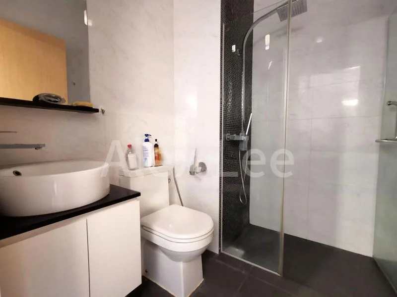 1 Bed (Condo) for Sale in  Loft @ Holland - Image 1