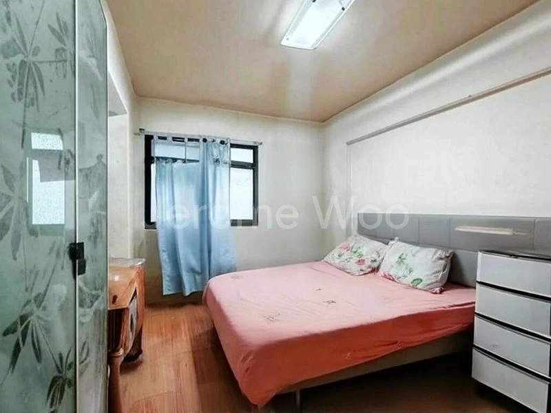 5 Room (5I) HDB for Sale in  321C Anchorvale Drive - Image 1