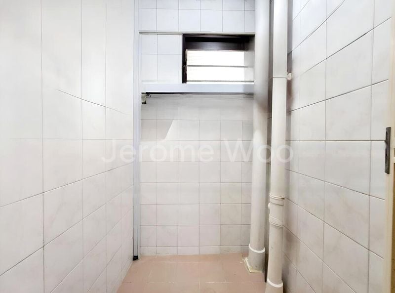 3 Room (3I) HDB for Sale in  174 Lorong 1 Toa Payoh - Image 15
