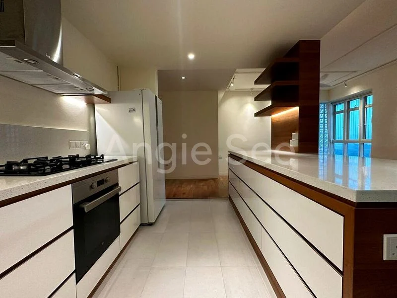 3 Bed Condo for Sale in  Parc Palais - Image 6