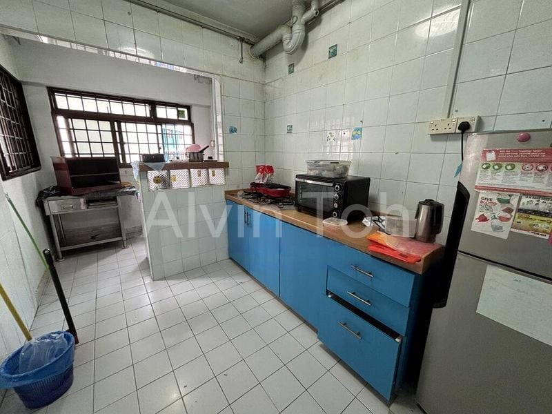 4 Room (4A) HDB for Sale in  331 Sembawang Close - Image 2