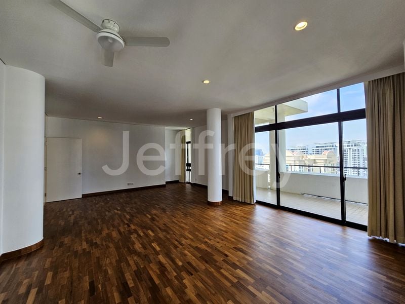 3+1 Bed Condo for Rent in  The Colonnade - Image 14