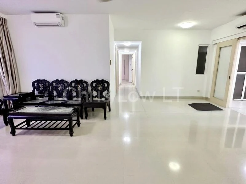 3 Bed Condo for Rent in  Nuovo - Image 3
