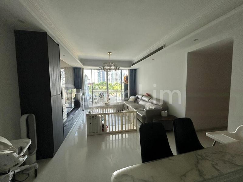 4 Bed Apartment (Condo) for Sale in  M21 - Image 2
