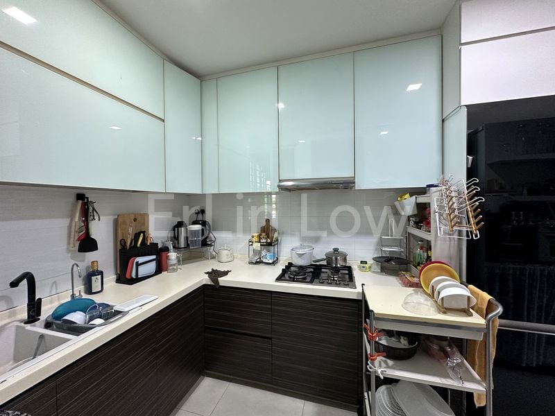 3 Bed Executive Condo for Sale in  The Floravale - Image 9