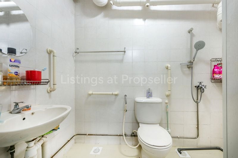 5 Room (5I) HDB for Sale in  541 Bukit Panjang Ring Road - Image 12