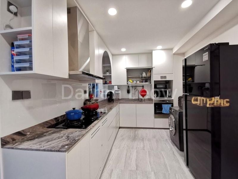 Room (Landed) for Rent in  Yong Seng Estate - Image 7