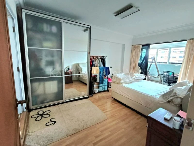 Premium HDB for Sale in  532 Woodlands Drive 14 - Image 5