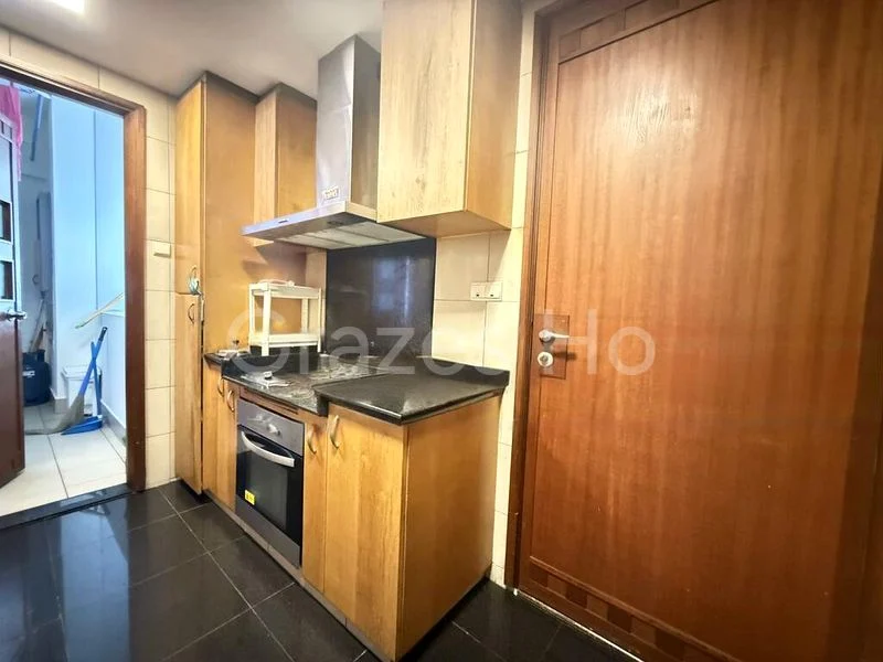 3 Bed Condo for Rent in  River Place - Image 10