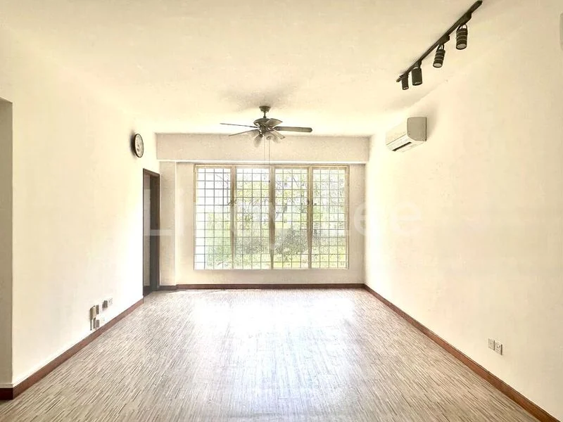 3 Bed Condo for Sale in  Castle Green - Image 11