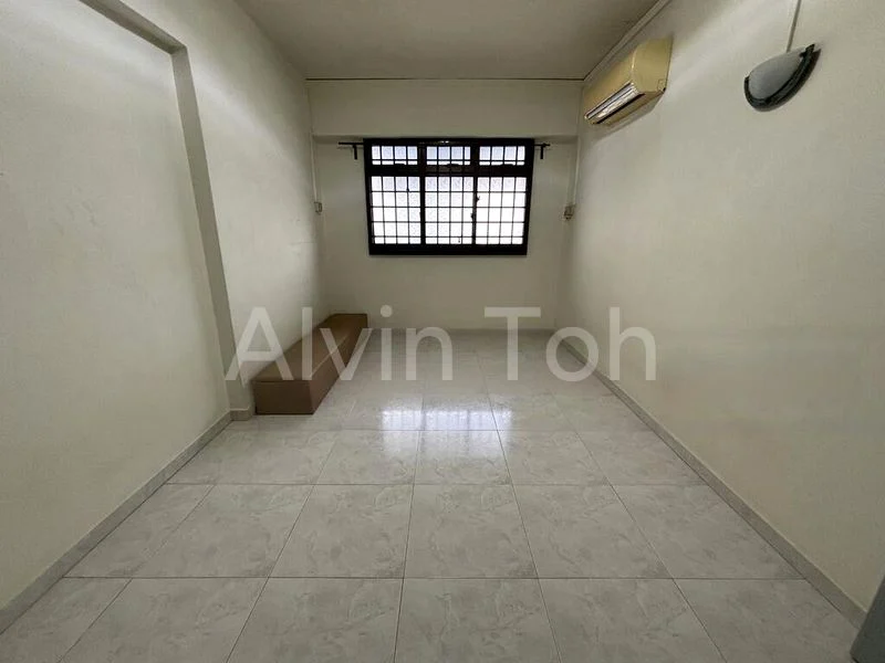 4 Room (4A) HDB for Sale in  331 Sembawang Close - Image 10