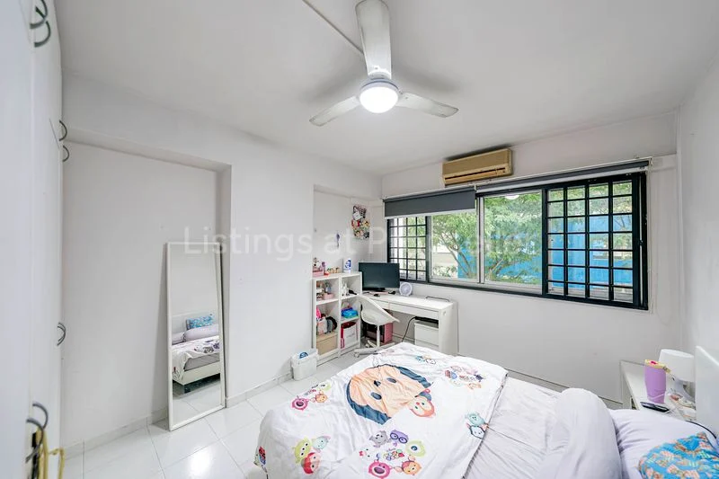 Executive HDB for Sale in  541 Pasir Ris Street 51 - Image 6
