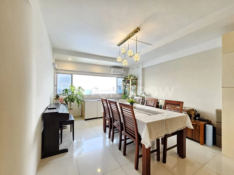 5 Room (5A) HDB for Sale in  12 Marine Terrace - Image 4