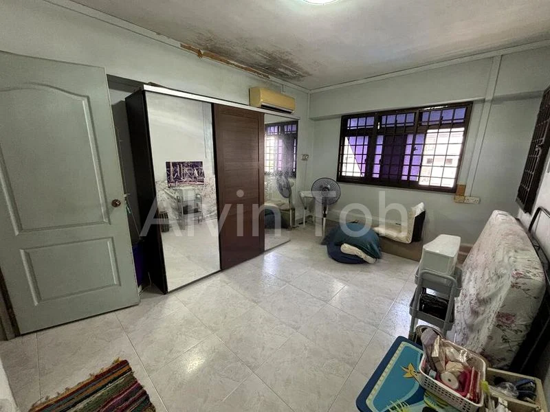 4 Room (4A) HDB for Sale in  331 Sembawang Close - Image 8