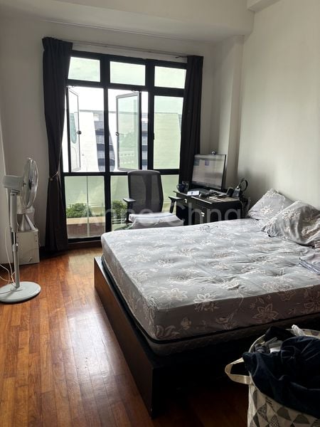 2 Bed Apartment (Condo) for Sale in  Harbourlights - Image 9
