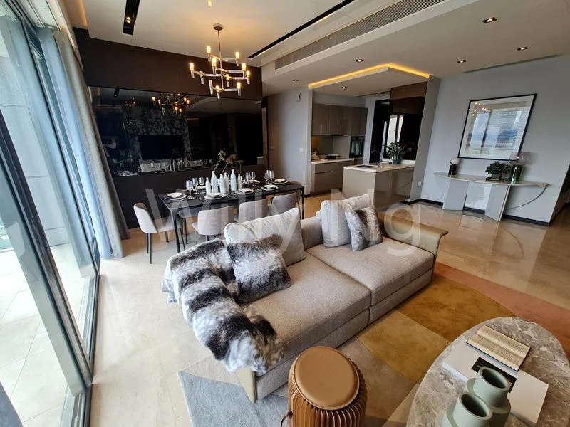 4+1 Bed Condo for Sale in  Concourse Skyline - Image 1