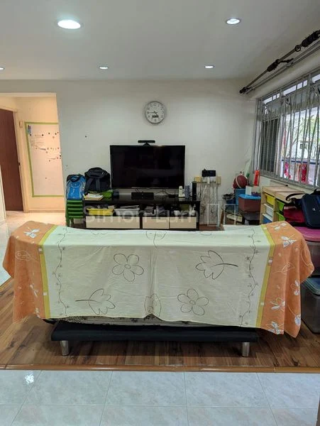 4 Room (4A) HDB for Sale in  517 Pasir Ris Street 52 - Image 2
