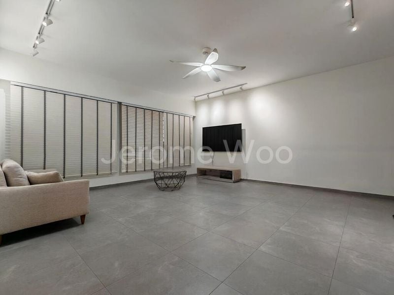 5 Room (5A) HDB for Sale in  464A Bukit Batok West Avenue 8 - Image 8
