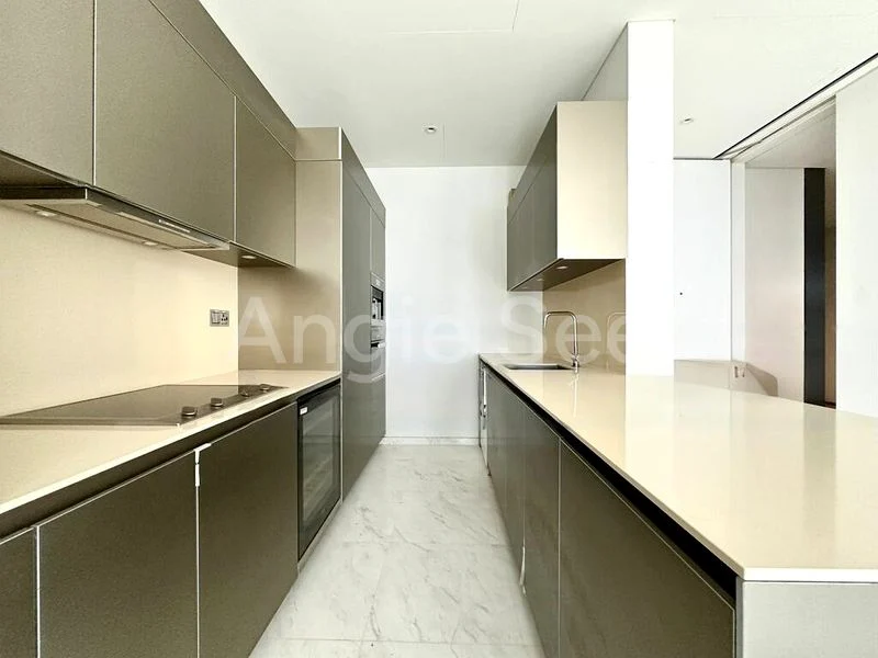 2 Bed Condo for Rent in  South Beach Residences - Image 7