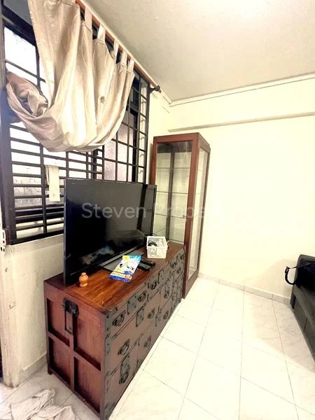 3 Room (3A) HDB for Rent in  99 Commonwealth Crescent - Image 3
