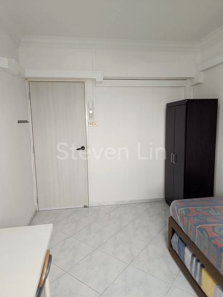 Common Room (HDB) for Rent in  123D Rivervale Drive - Image 3
