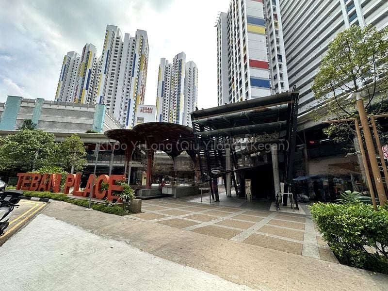 3 Room (3A) HDB for Sale in  20 Teban Gardens Road - Image 9
