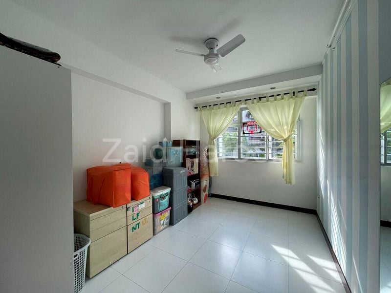 5 Room (5I) HDB for Sale in  183D Boon Lay Avenue - Image 5