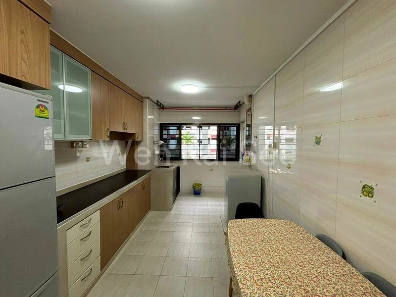 3 Room (3A) HDB for Rent in  215 Ang Mo Kio Avenue 1 - Image 3