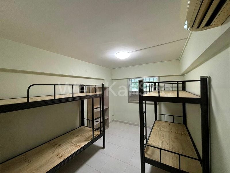 3 Room (3A) HDB for Rent in  215 Ang Mo Kio Avenue 1 - Image 5