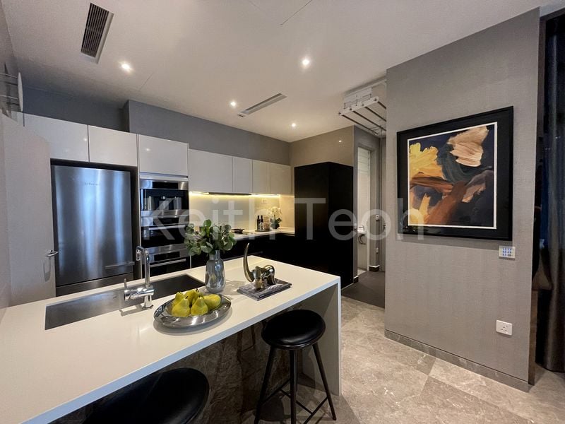 3 Bed Condo for Sale in  Nouvel 18 - Image 4